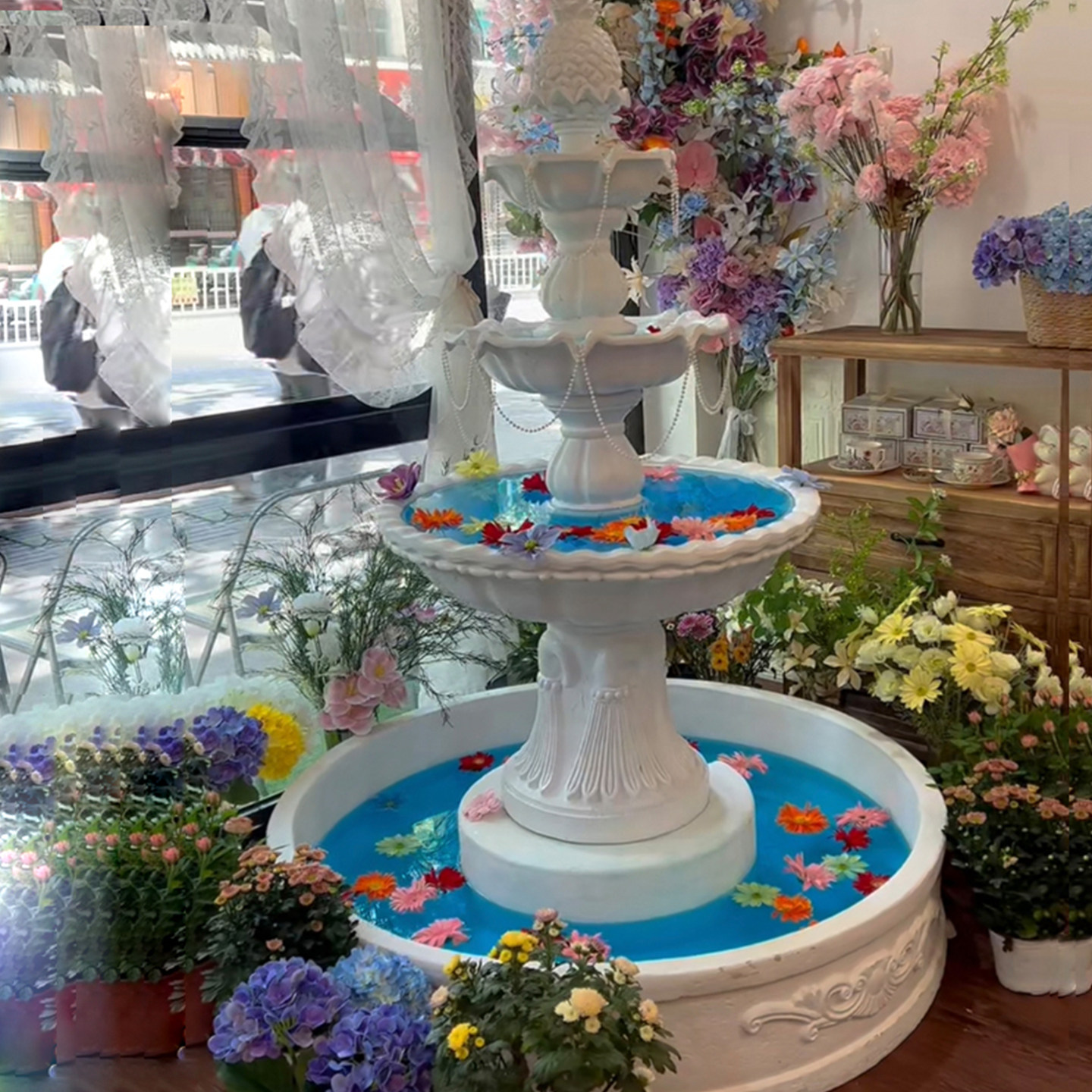 ヨーロッパ風の3階建てウェディング噴水中庭装飾バルコニー、シ - Wedding Fountain のレビューと価格