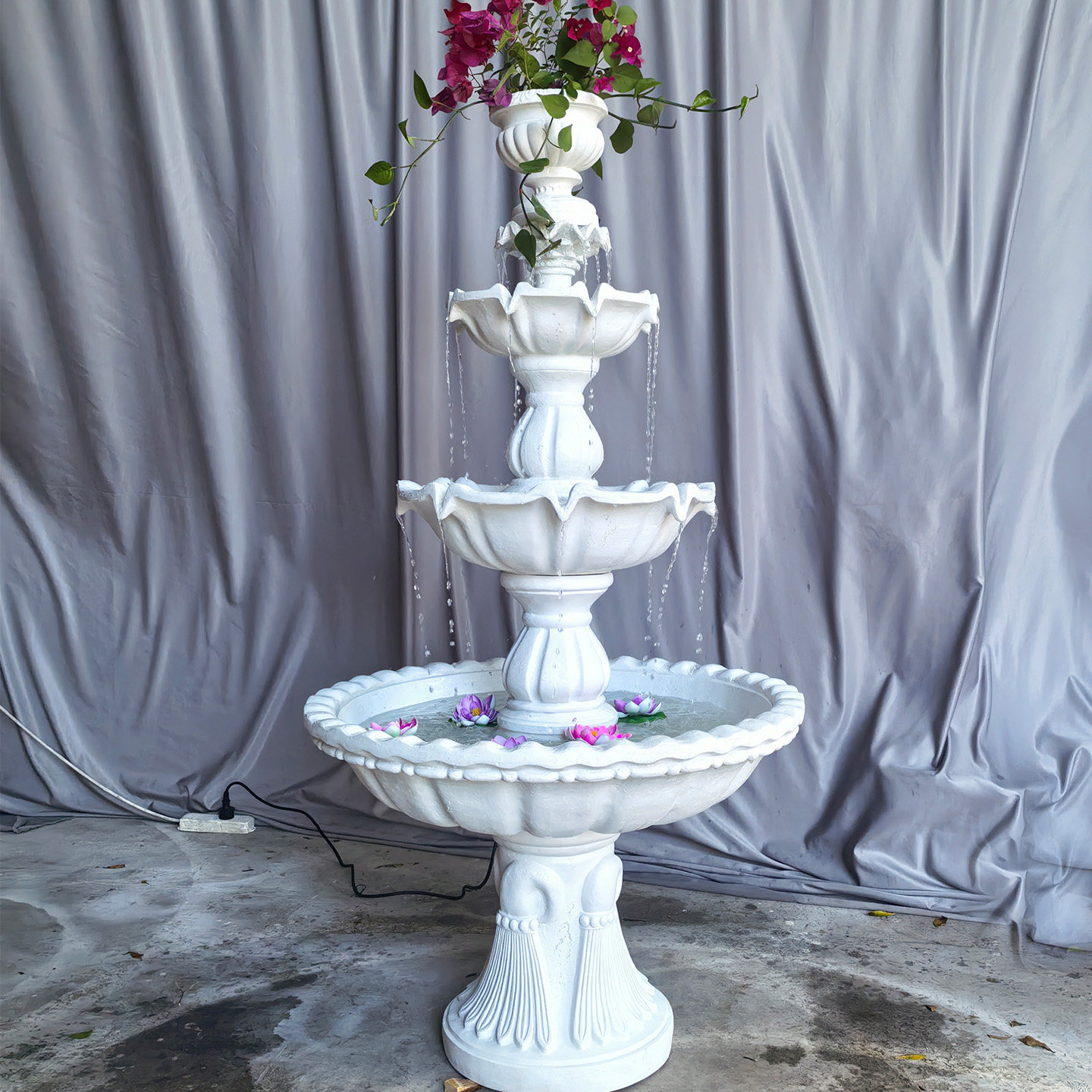 ヨーロッパ風の3階建てウェディング噴水中庭装飾バルコニー、シ - Wedding Fountain のレビューと価格