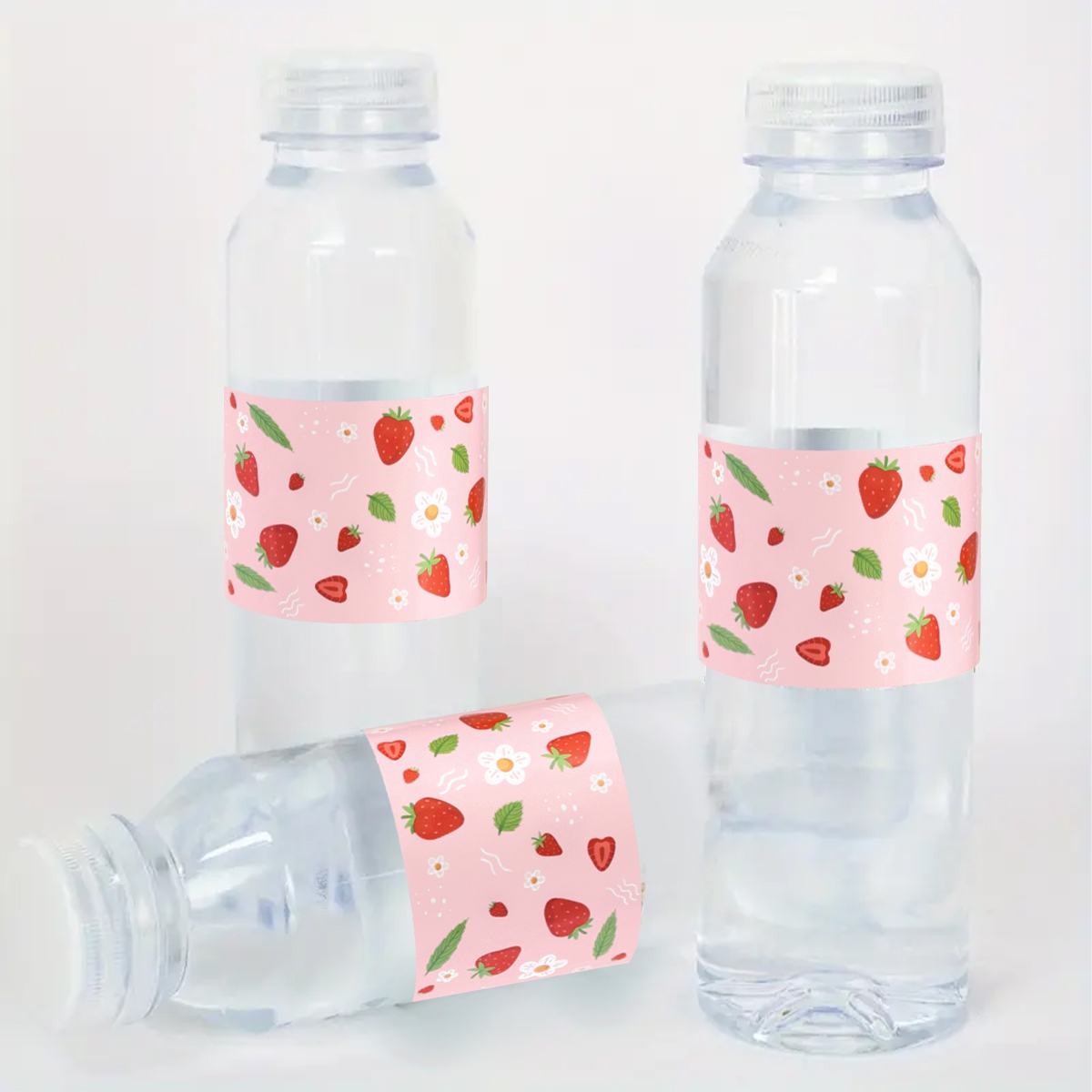10 個のイチゴウォーターボトルラベルピンクテーマステッカー - Wedding Water Supply のレビューと価格