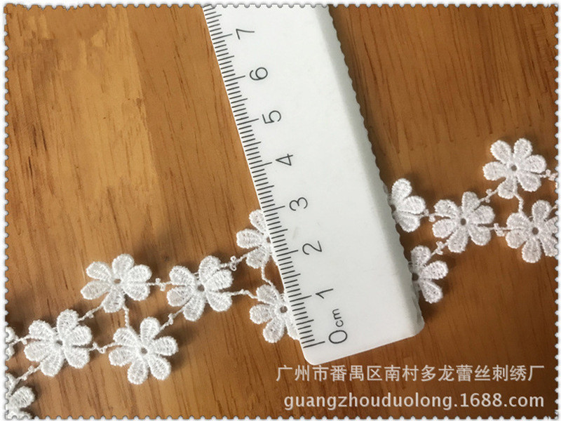 花とレースの刺繍が施されたポリエステルドレス,2ヤード,結婚 - Wedding Water Supply のレビューと価格